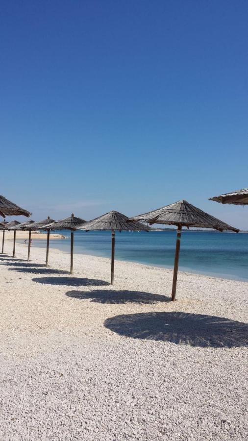 Resort Mirakul Vir Ngoại thất bức ảnh