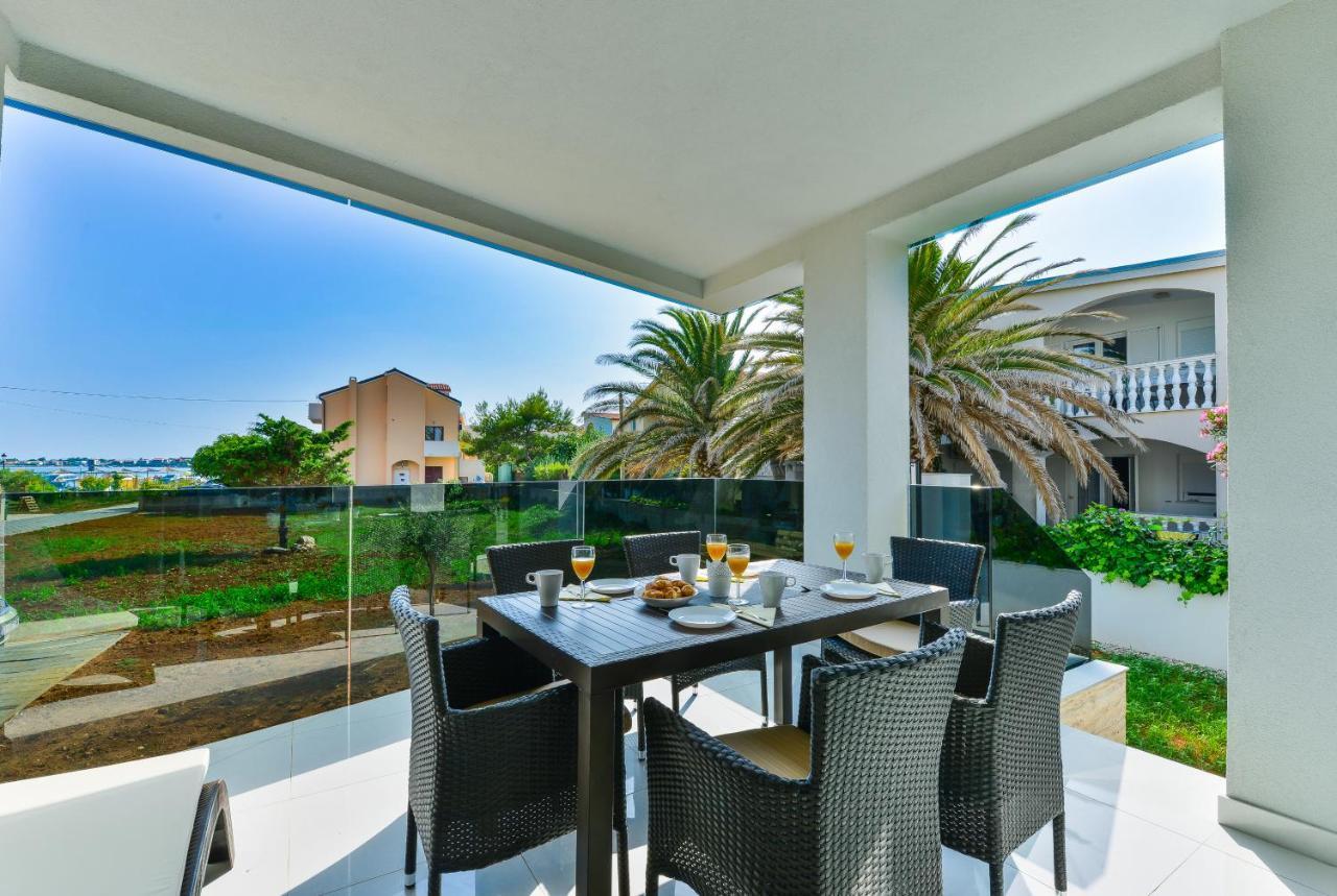Resort Mirakul Vir Ngoại thất bức ảnh